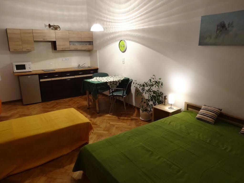Apartament Place *